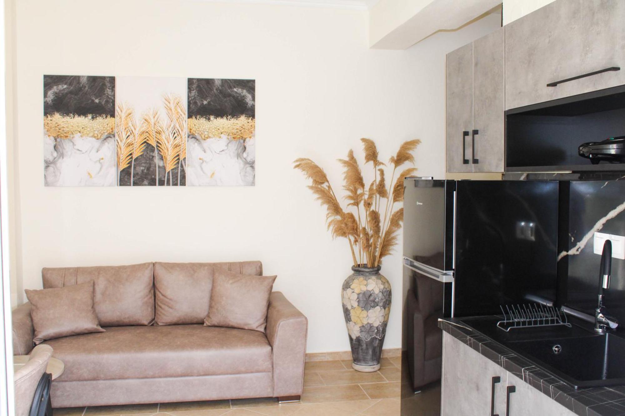 Comfy Apartments Nikiti  Exterior photo